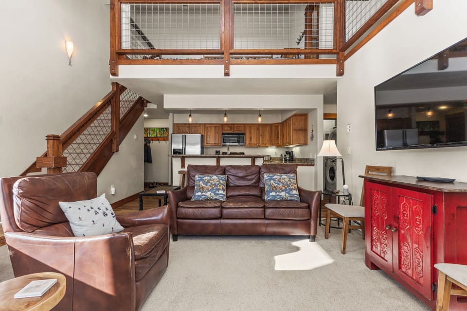 Living Room | Couch | Smart TV