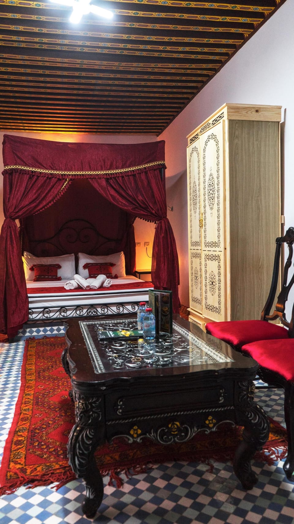 Family Suite, Balcony | In-room safe, desk, laptop workspace, soundproofing