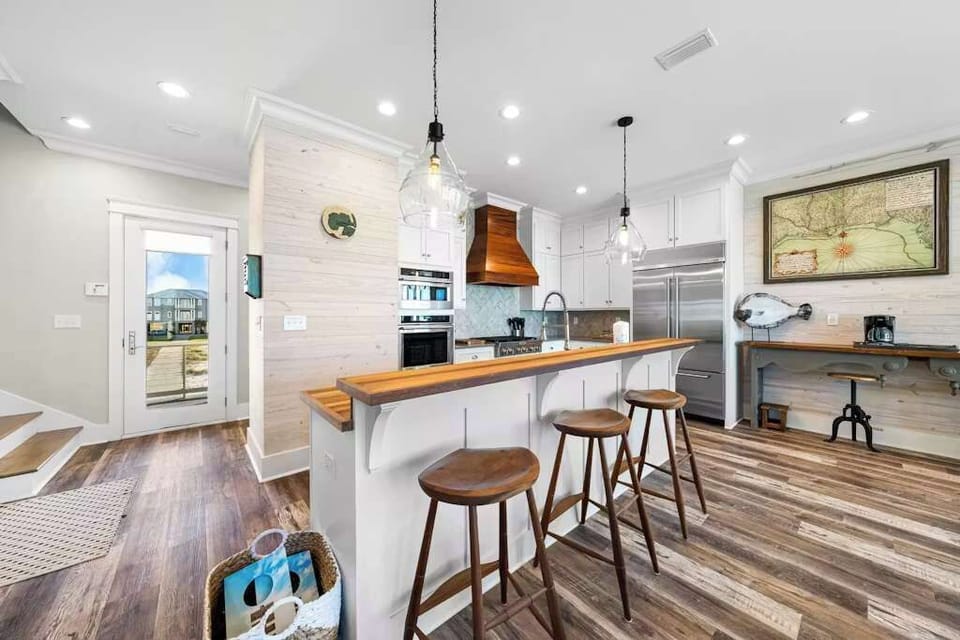 Chef’s playground unlocked! Whip up gourmet meals, midnight snacks, or just admire how effortlessly stylish your cooking space can be. Bonus: no judging if cereal counts as dinner.