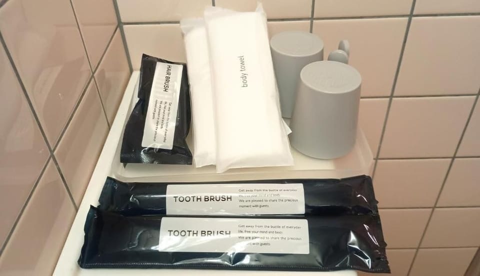 Bathroom amenities