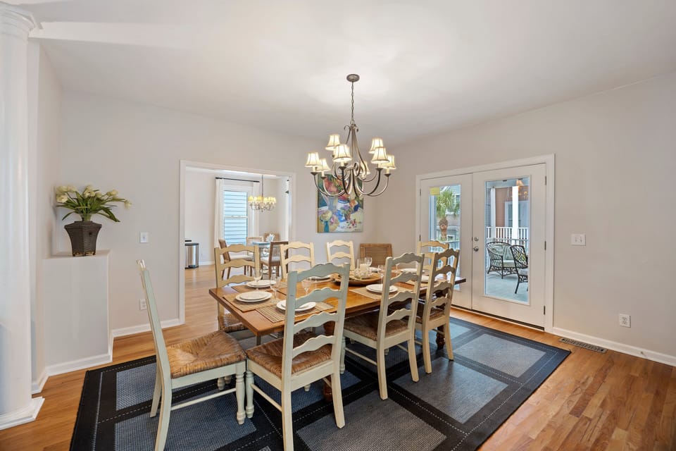 Dining Table - Seats 8