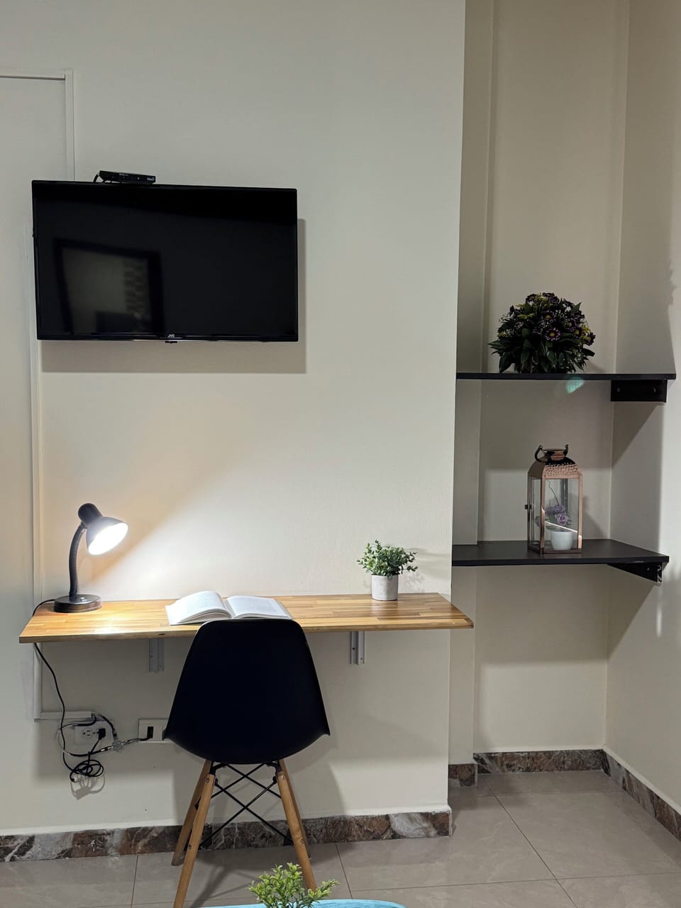 Superior Double Room | Hypo-allergenic bedding, laptop workspace, free WiFi, bed sheets