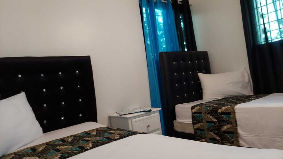 Apartment, 4 Bedrooms, Accessible, Smoking | 4 bedrooms