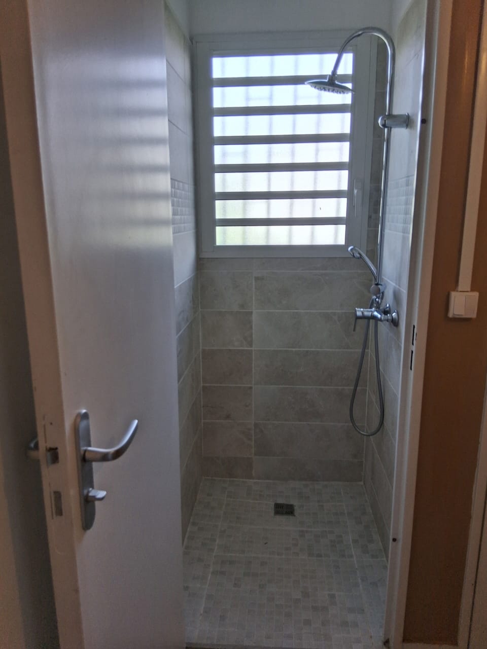 Classic Room | Bathroom