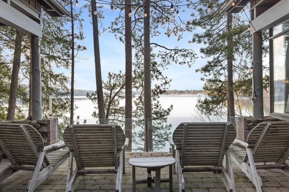 Hayden Lake Hideaway ~ Hayden, ID