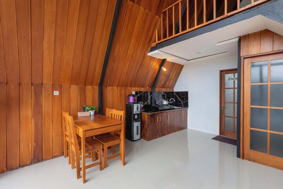 Villa, 2 Bedrooms | Private kitchen