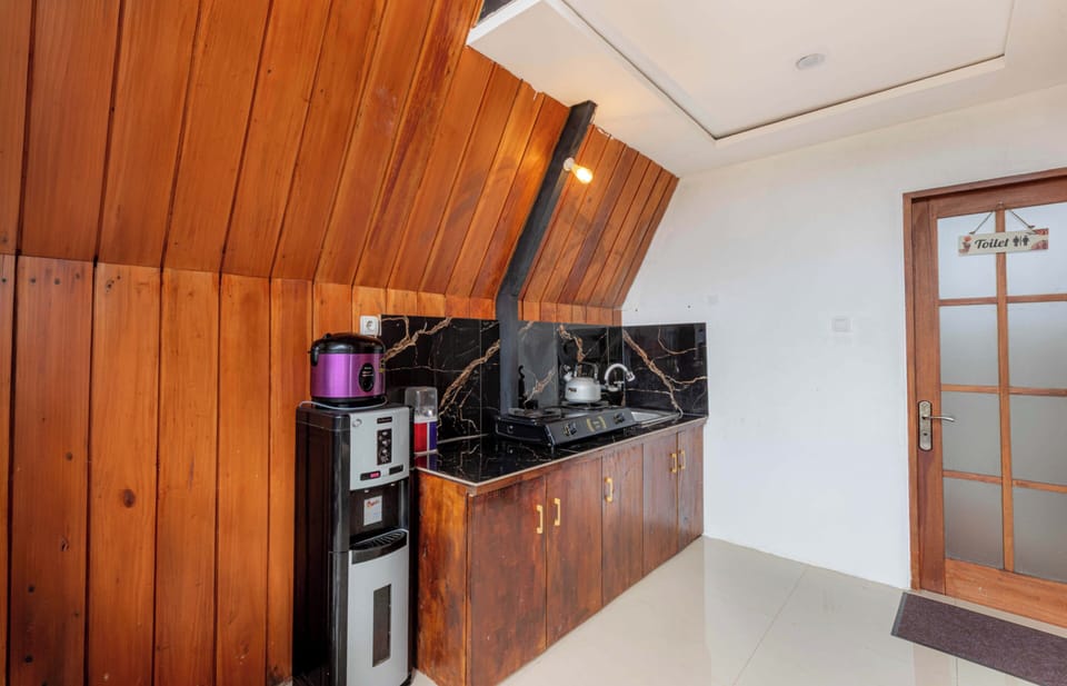 Villa, 2 Bedrooms | Private kitchen