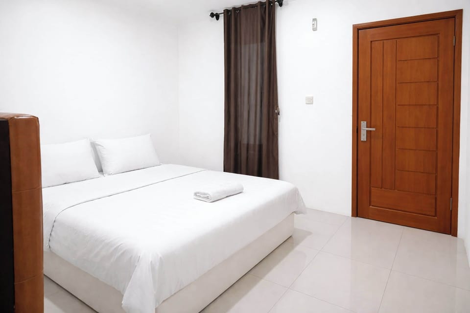 Standard Room with Fan | Desk, free WiFi