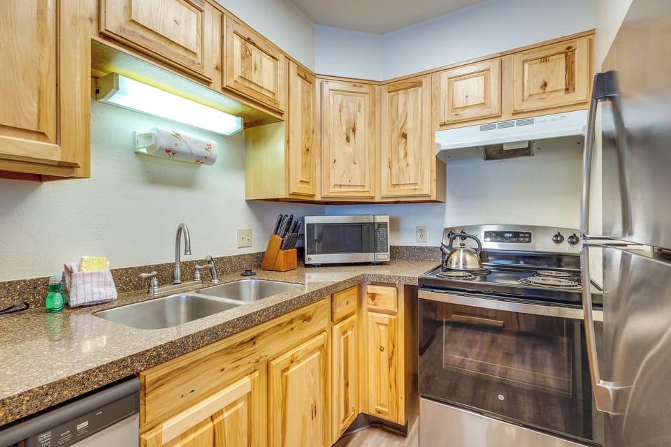 Kitchen | 1st Floor