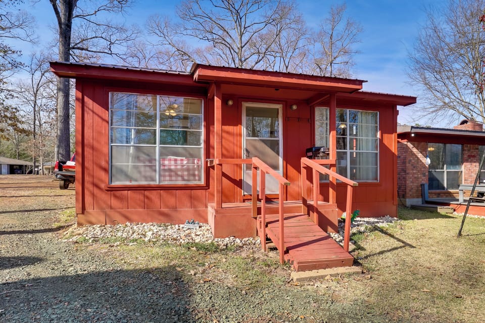 Property Exterior | Shared Driveway (2 Vehicles) | Trailer/Boat Parking