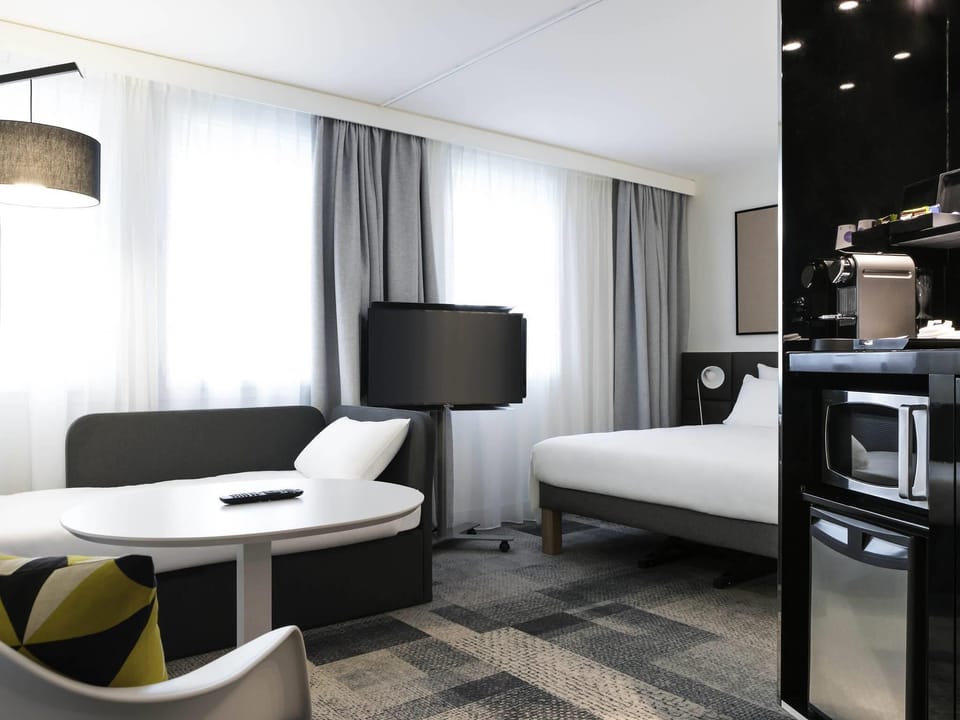 Executive Suite (1 Double Bed and 1 Double Sofa Bed) | 1 bedroom, premium bedding, minibar, in-room safe