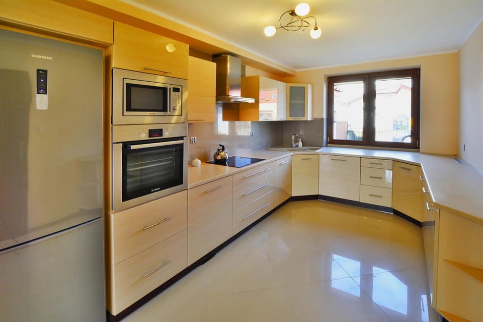 House | Private kitchen | Highchair
