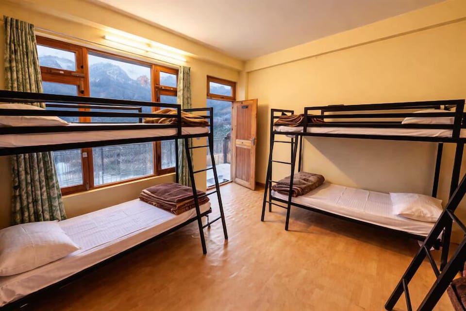 Deluxe Shared Dormitory, Mountain View | In-room safe, free WiFi, bed sheets
