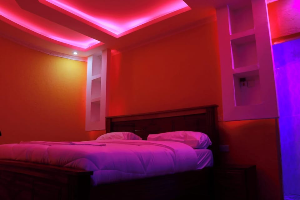 Deluxe Double Room, Garden View | Free WiFi, bed sheets