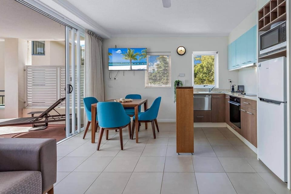 Dining area / Kitchen