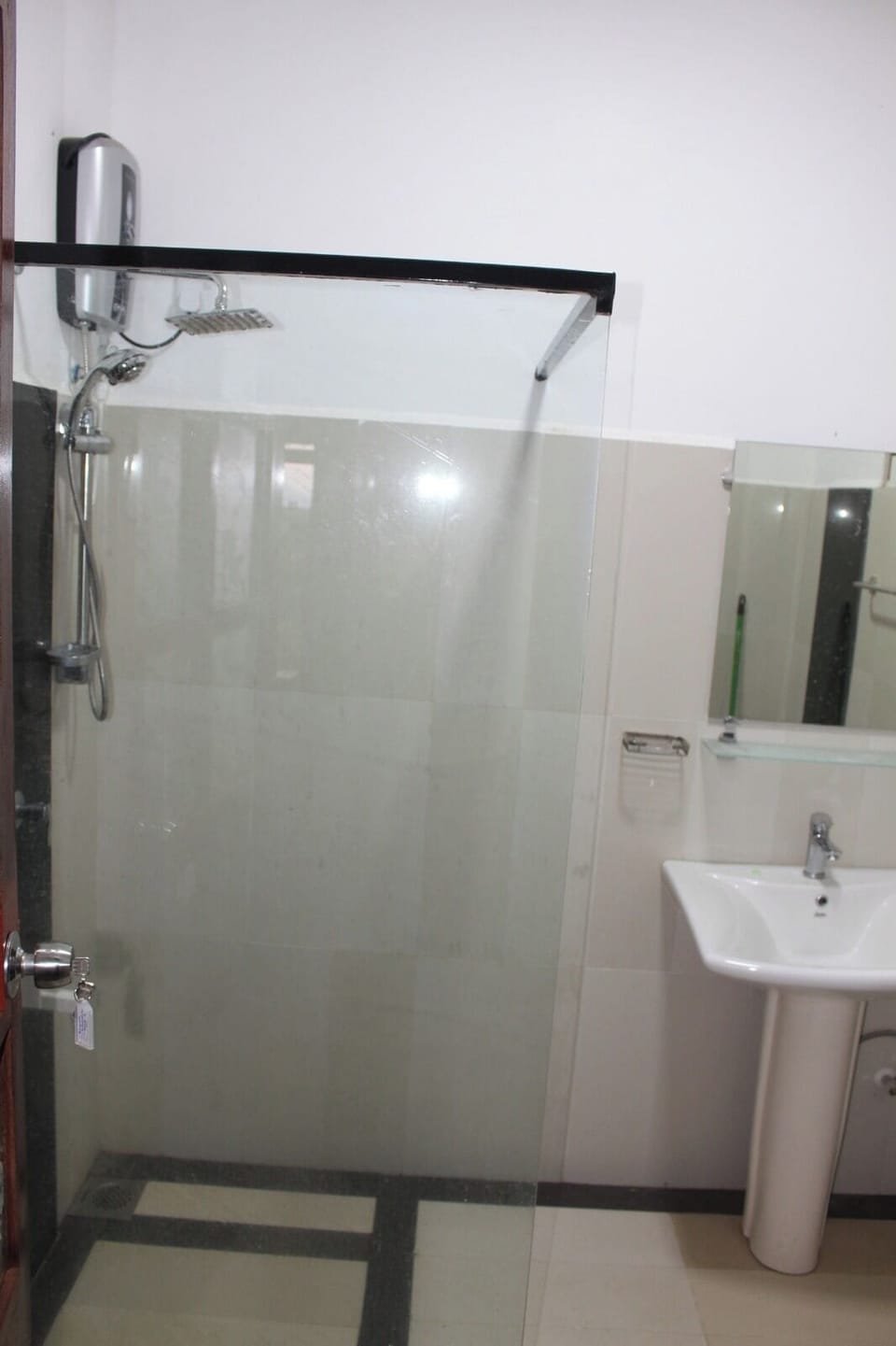 Bungalow | Bathroom | Bidet