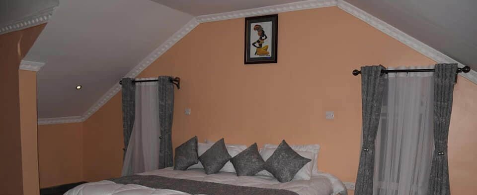 Executive Double Room | Individually decorated, individually furnished, free WiFi, bed sheets
