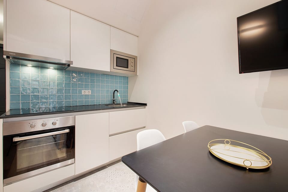 Apartment | Private kitchen | Fridge, microwave, oven, dishwasher