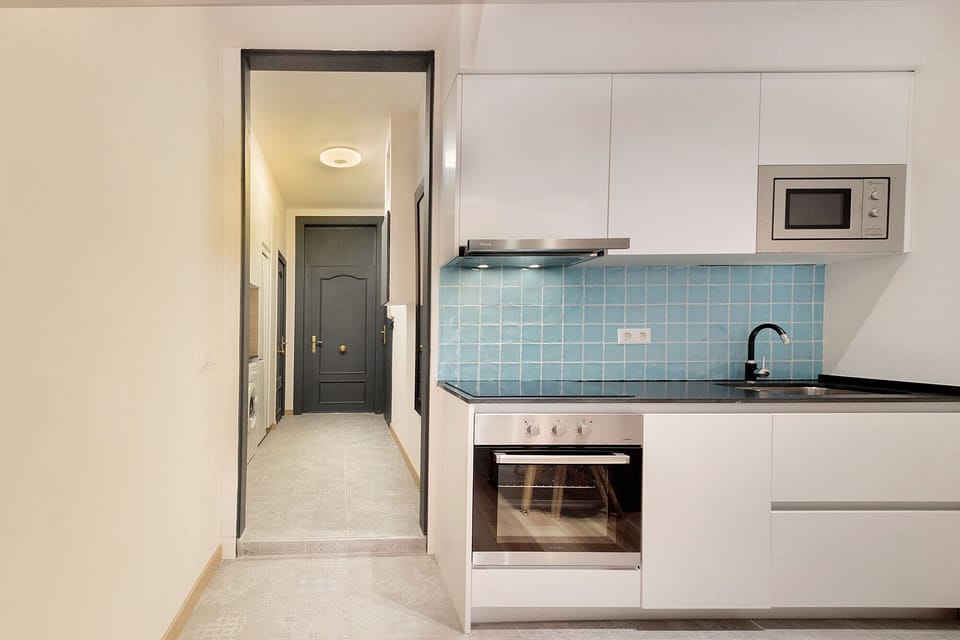 Apartment | Private kitchen | Fridge, microwave, oven, dishwasher