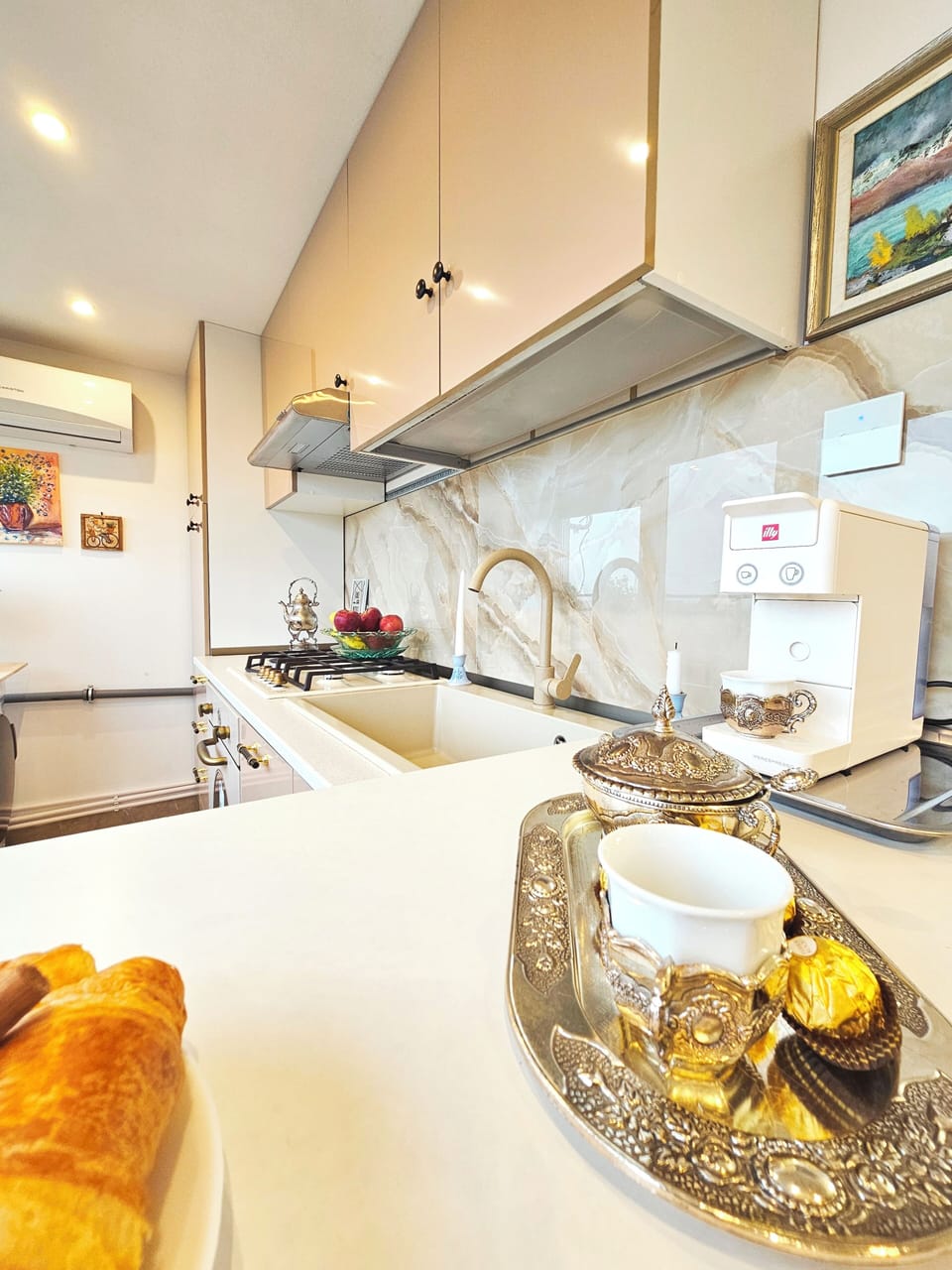 Bar kitchen