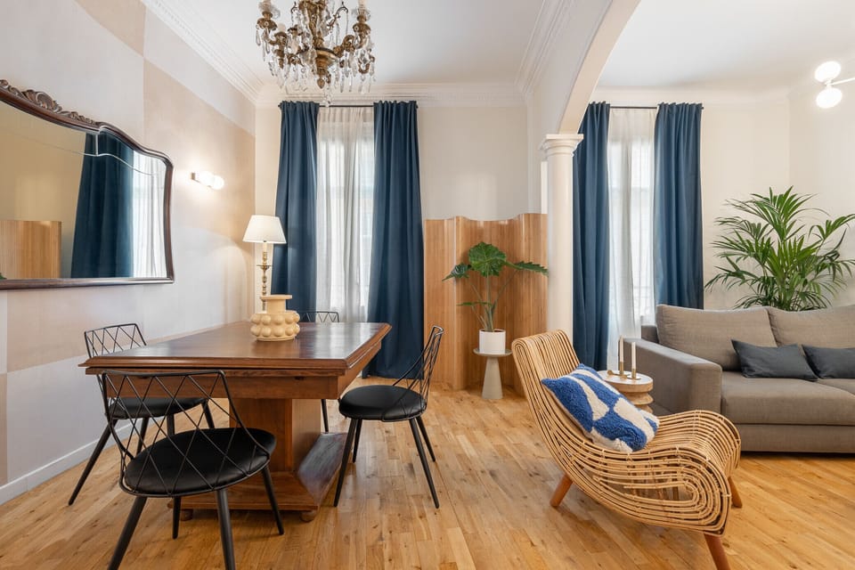 Apartment | Dining room