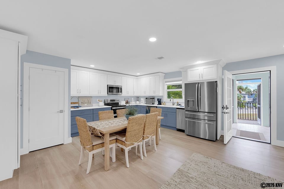 Lovely Island Condo on Fort Myers Beach - Gulf Westwind 3-3