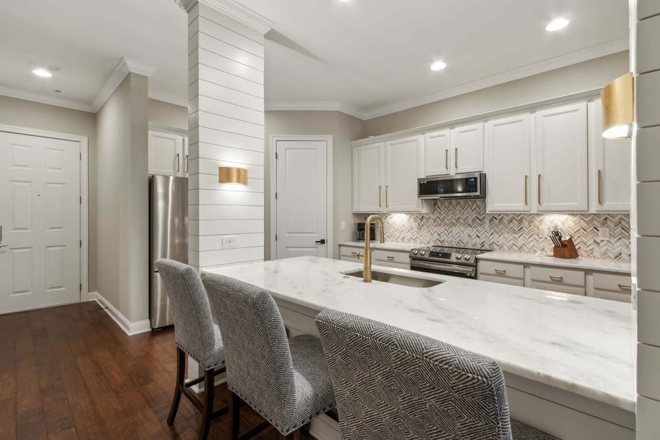 Condo, 2 Bedrooms | Private kitchen | Coffee/tea maker, fridge, oven, toaster