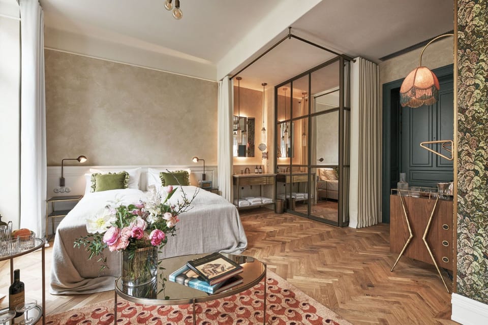Deluxe Room (DE LUXE) | Egyptian cotton sheets, premium bedding, down comforters