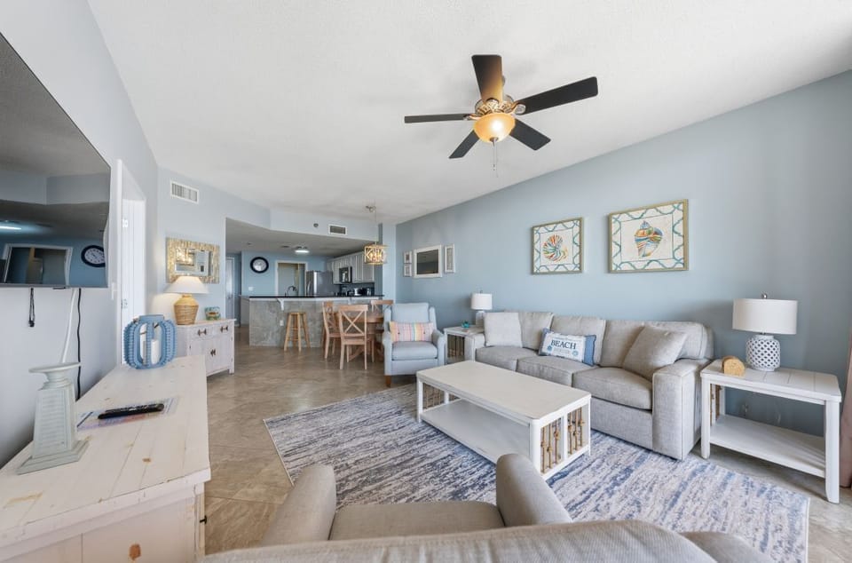 Beach Club 203D Living Room