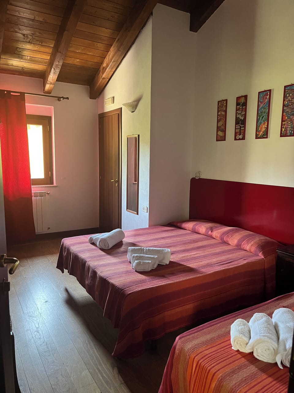 Classic Triple Room, Courtyard View | Down comforters, free WiFi, wheelchair access
