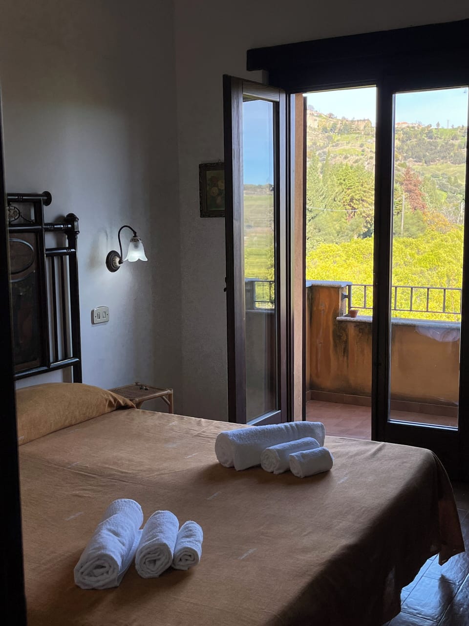 Comfort Double or Twin Room, 1 King Bed, Balcony, Garden View | Down comforters, free WiFi, wheelchair access
