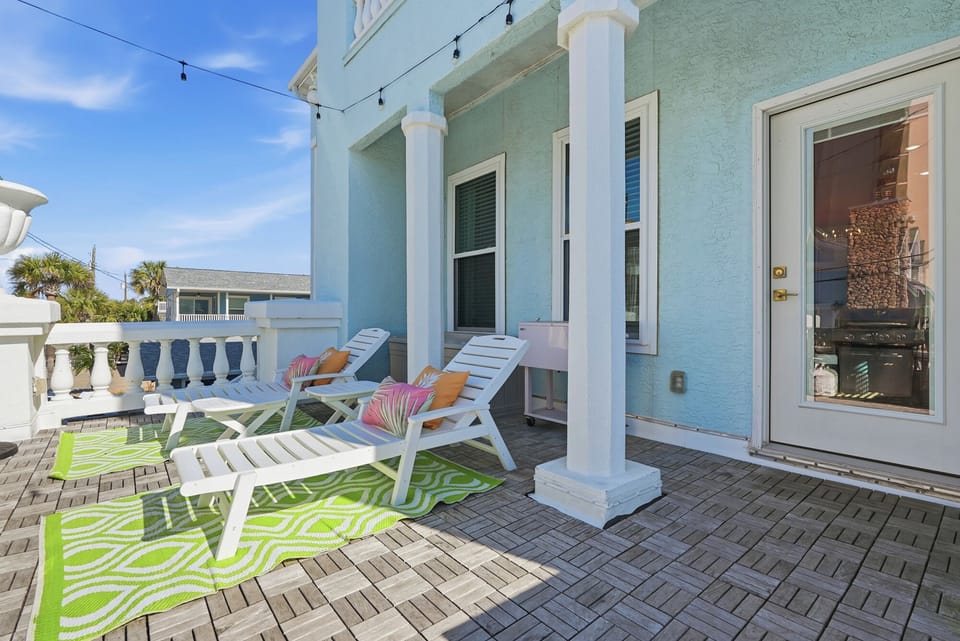 Sitting Room Balcony