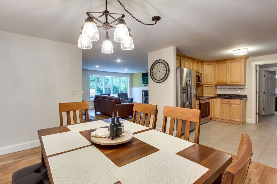 Dining Area | Natural Light, Sliding Glass Doors & Cozy Gathering Space