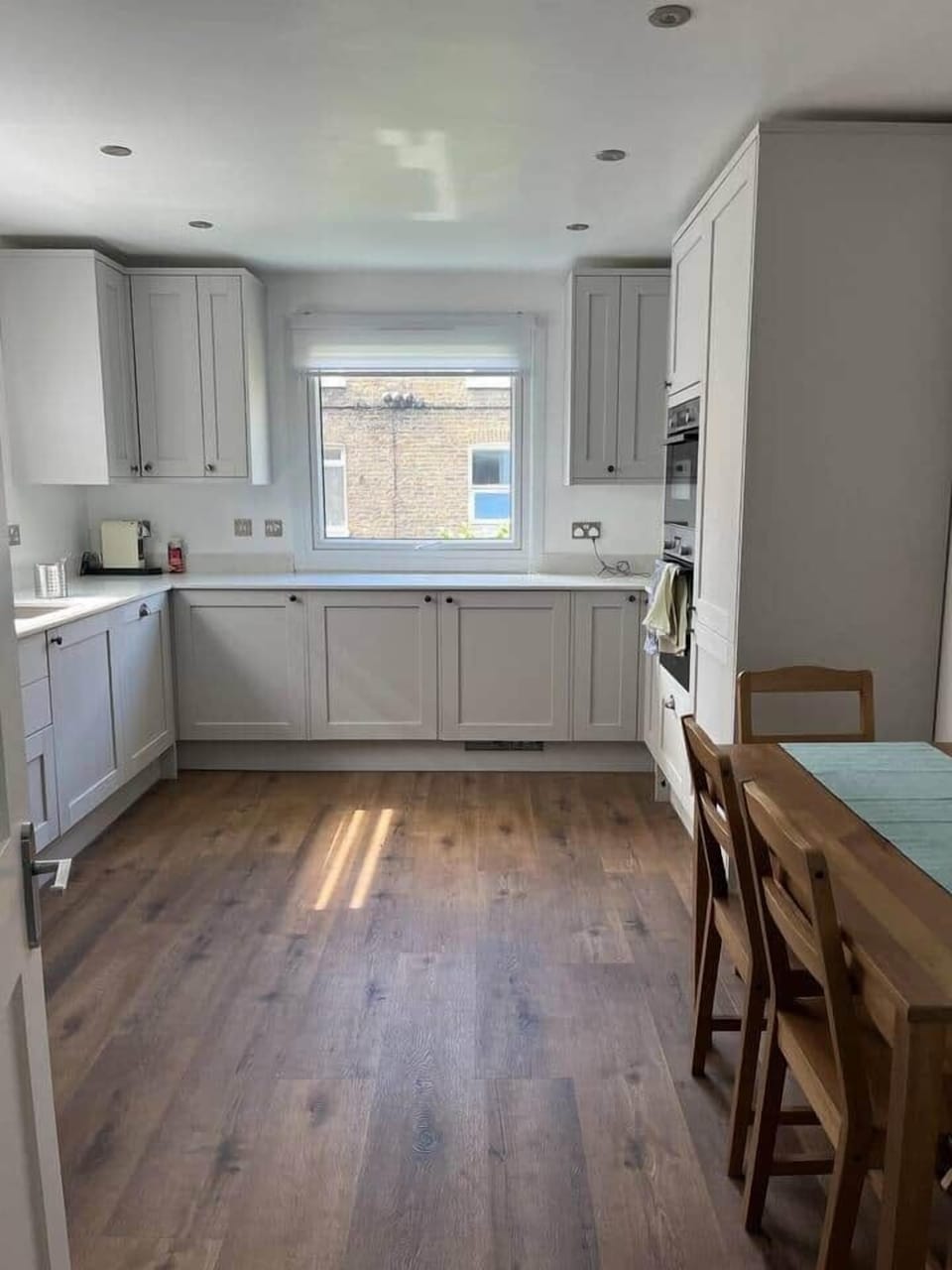Kitchen with dining table 