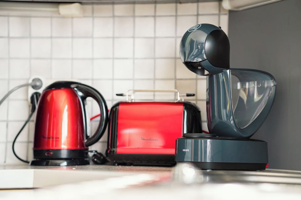 Electric kettle, toaster
