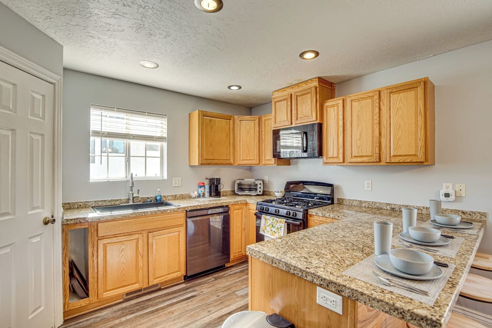 Kitchen | 1st Floor