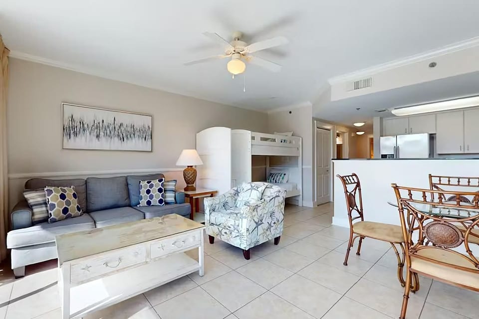 Condo, 1 King Bed with Sofa bed (Waterscape 424-B) | Living area