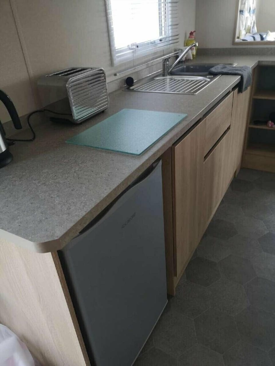 Cookware/dishes/utensils