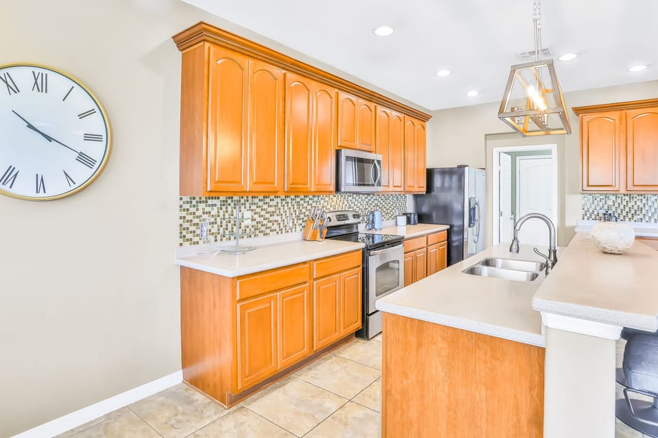 Fully equipped kitchen
