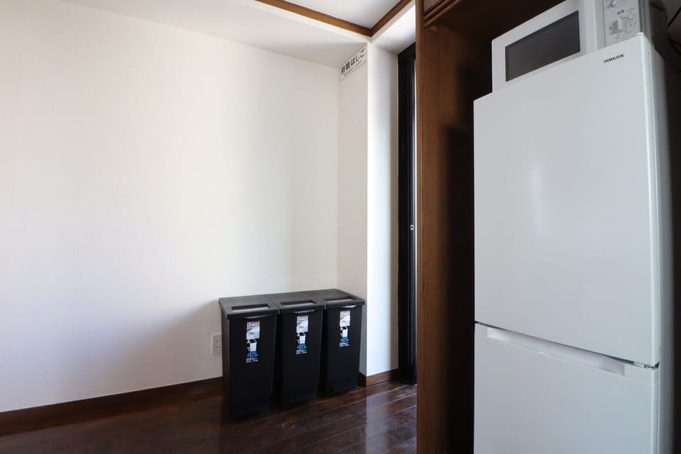 Apartment | Private kitchen | Full-size fridge, microwave, stovetop, electric kettle