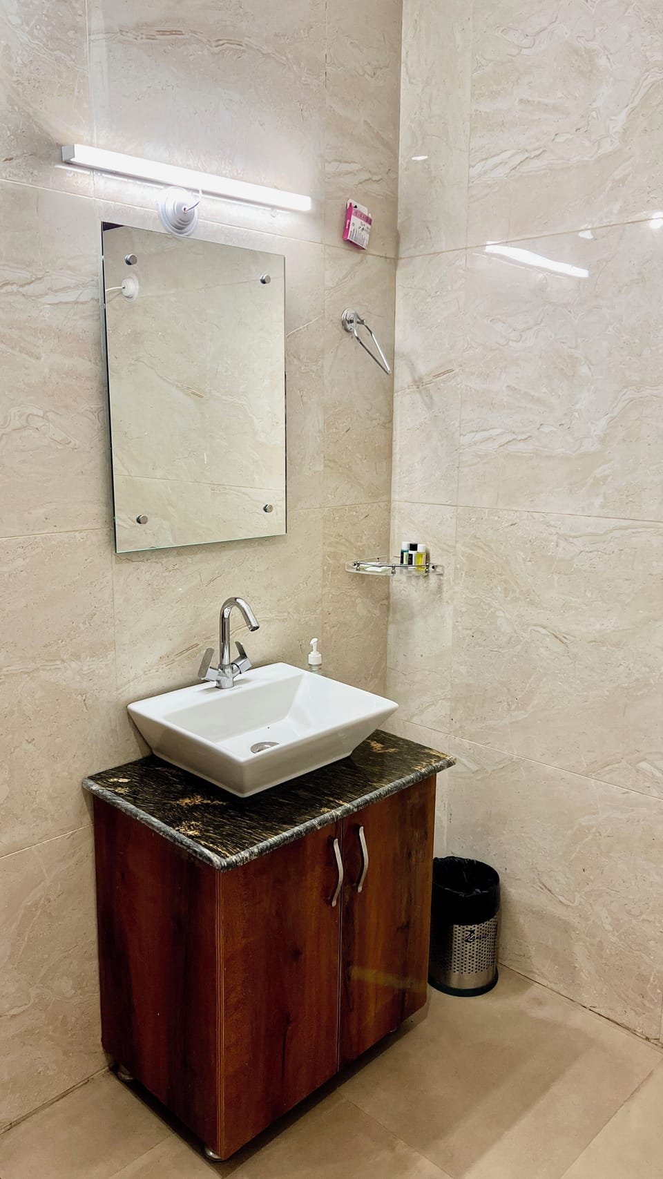 Shower, towels, soap