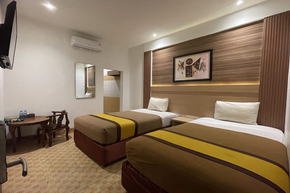 Deluxe Twin Room | WiFi (free), bed sheets