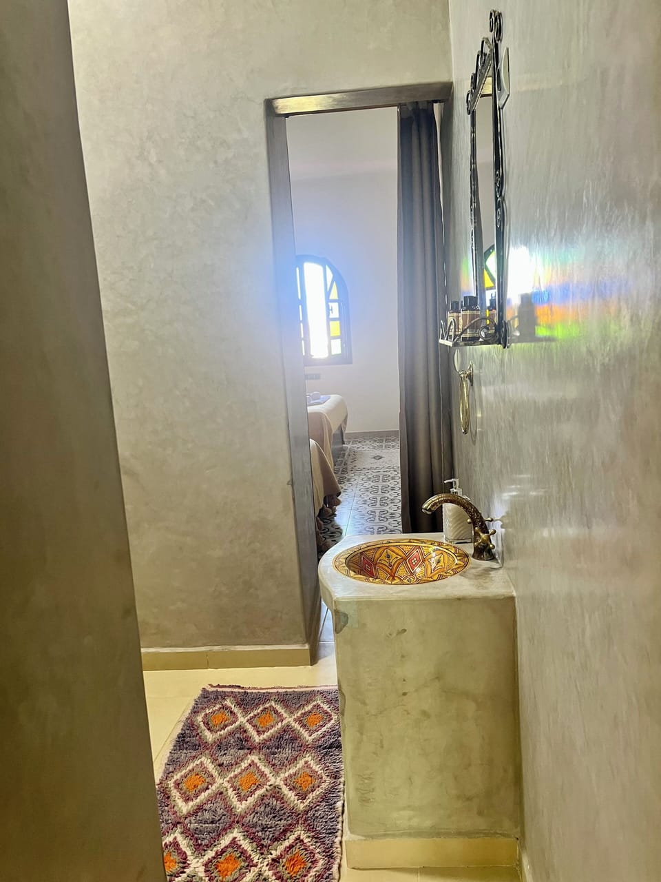 Family Room, 2 Bedrooms, Private Bathroom, Pool View | Bathroom | Shower, free toiletries, hair dryer, towels