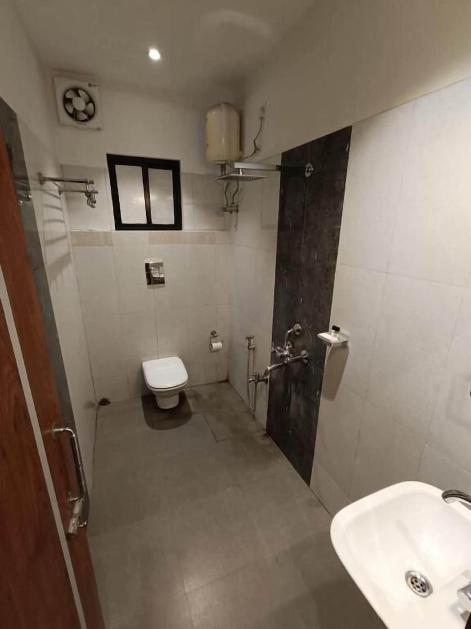 Superior Double Room | Bathroom