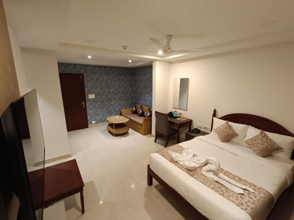 Soundproofing, free WiFi, wheelchair access