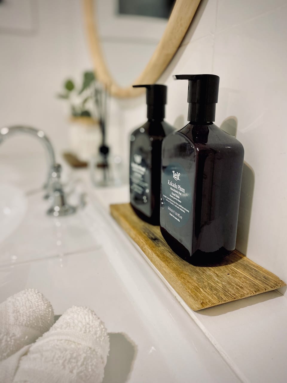 Bathroom amenities