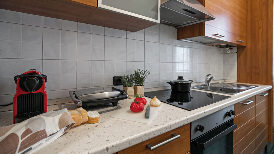 Apartment (1 Bedroom) | Interior