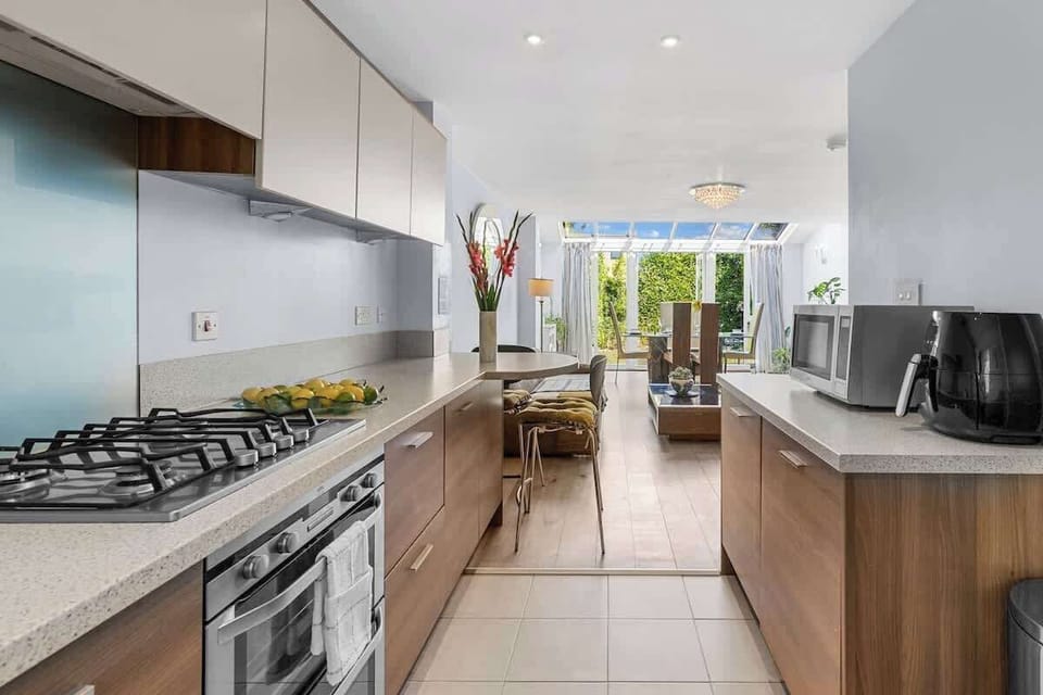 House | 3 bedrooms, Internet