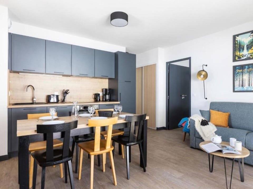 Apartment | Living room