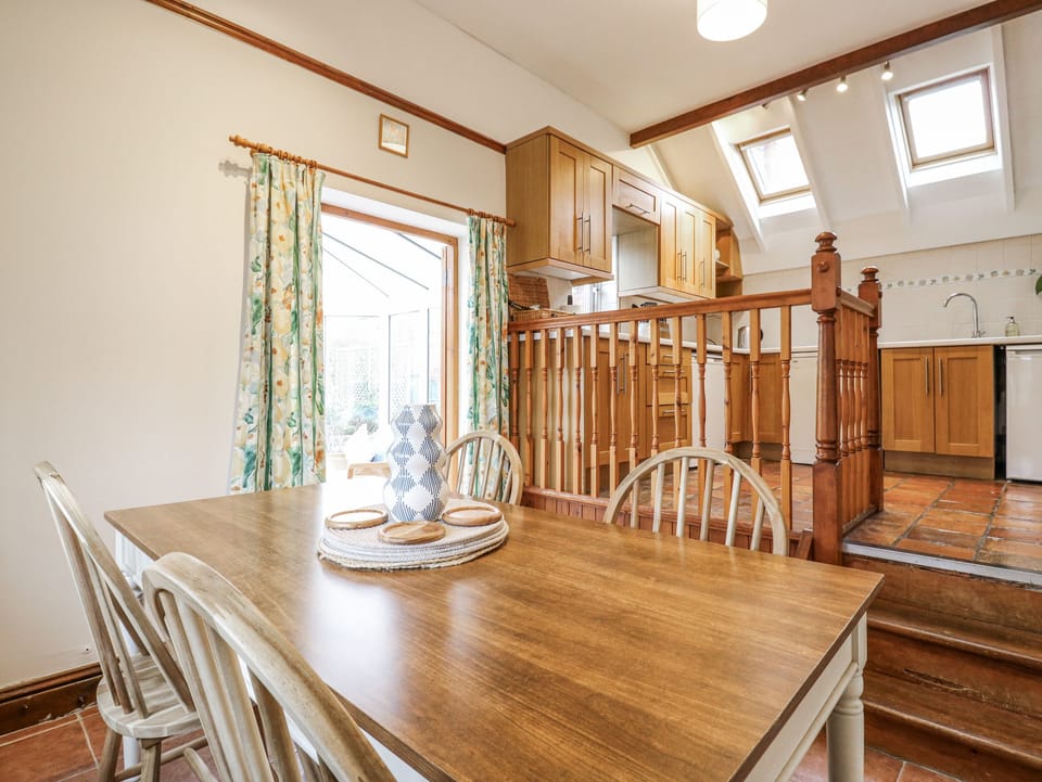 Cottage | Interior